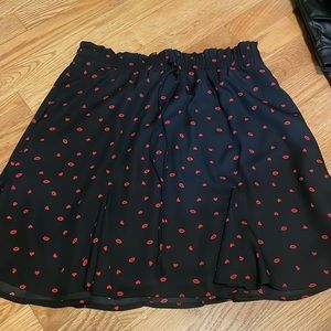 Lips and heart black and red mini skirt